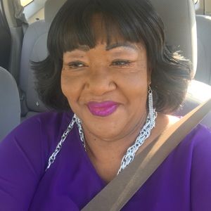 Meet your Posher, Bernice